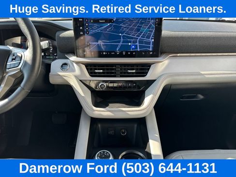 Used 2026 Ford Explorer Active w/ Active Comfort Package AWD/4WD image 18