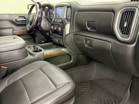 Used 2022 Chevrolet Silverado 1500 LT Trail Boss w/ Convenience Package II AWD/4WD image 10
