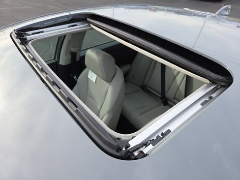New 2026 Honda Accord EX-L image 4