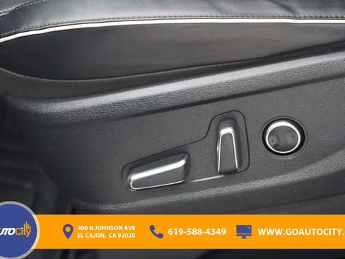 Used 2023 Hyundai Palisade SEL image 19