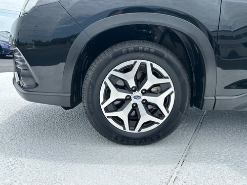 Certified 2023 Subaru Forester Premium AWD/4WD image 21