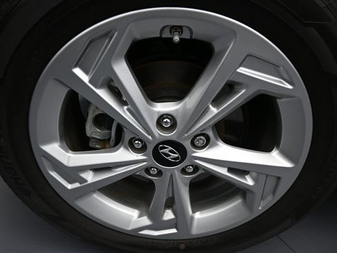Used 2023 Hyundai Kona SEL w/ Cargo Package AWD/4WD image 39
