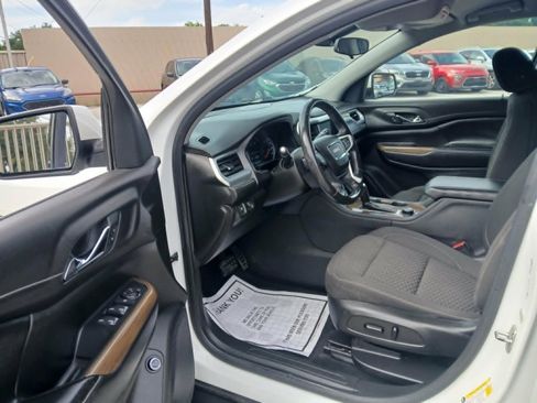 Used 2019 GMC Acadia SLE FWD image 9