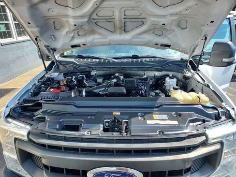Used 2020 Ford F350 XL w/ Power Equipment Group RWD image 8