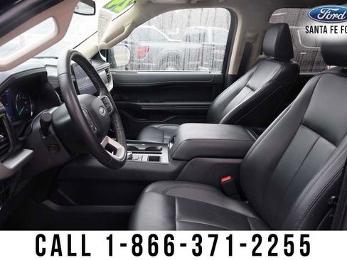 Used 2024 Ford Expedition XLT image 14