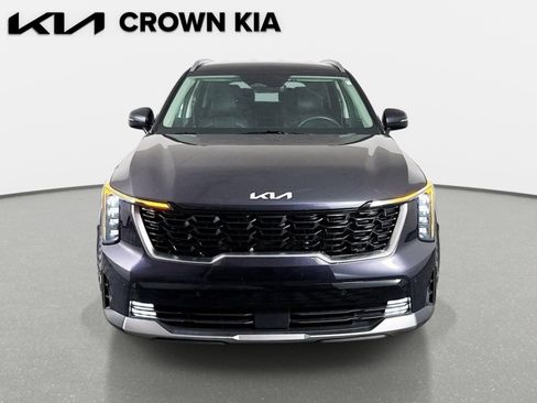 Certified 2025 Kia Sorento EX FWD image 2