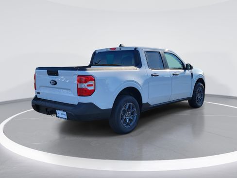 New 2025 Ford Maverick XLT w/ Equipment Group 302A image 3