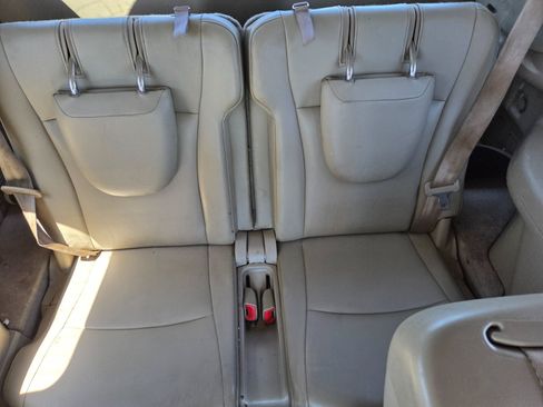 Used 2013 Toyota Highlander Limited AWD/4WD image 12