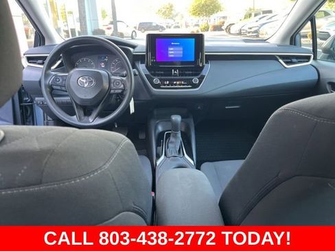 Used 2025 Toyota Corolla LE FWD image 15