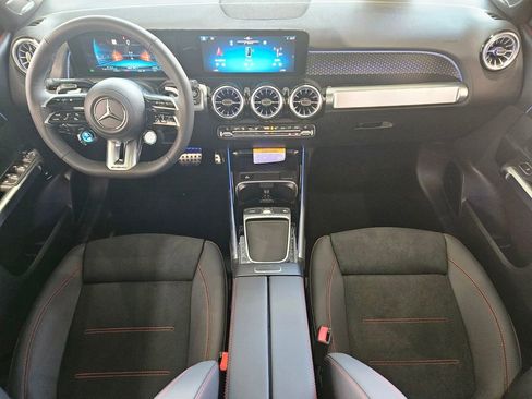 New 2026 Mercedes-Benz GLB 35 AMG 4MATIC image 11