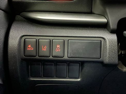 Used 2022 Mitsubishi Eclipse Cross LE image 13