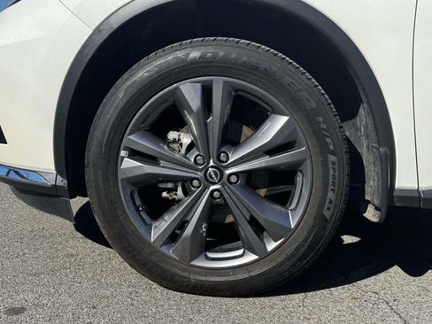 Used 2024 Nissan Murano Platinum w/ Cargo Package image 10