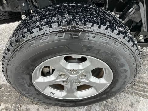 Used 2021 Jeep Gladiator Sport image 33