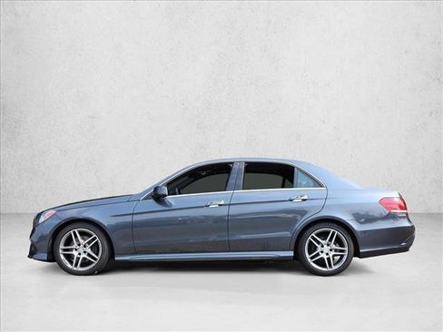 Used 2014 Mercedes-Benz E 350 4MATIC Sedan w/ Premium 1 Package image 8