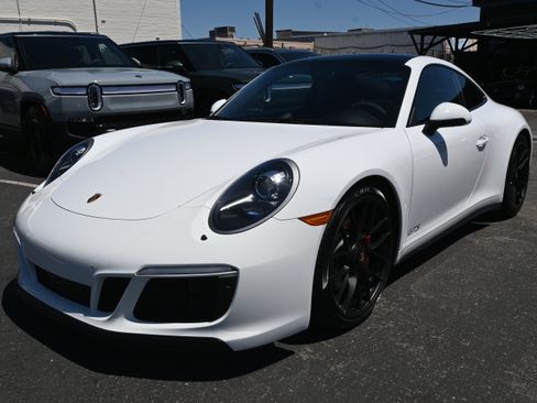 Used 2018 Porsche 911 GT3 RS image 1