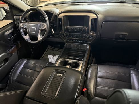Used 2018 GMC Sierra 1500 Denali w/ Denali Ultimate Package AWD/4WD image 15