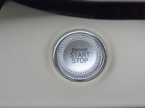 New 2025 Genesis GV70 3.5T Sport w/ Sport Advanced Package image 38