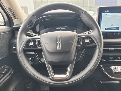 Used 2024 Lincoln Corsair AWD w/ Equipment Group 101A image 28