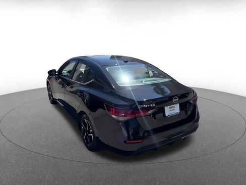 Used 2025 Nissan Sentra SV FWD image 11
