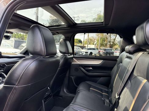 Used 2025 MAZDA CX-70 3.3 Turbo S w/ Premium Package image 13