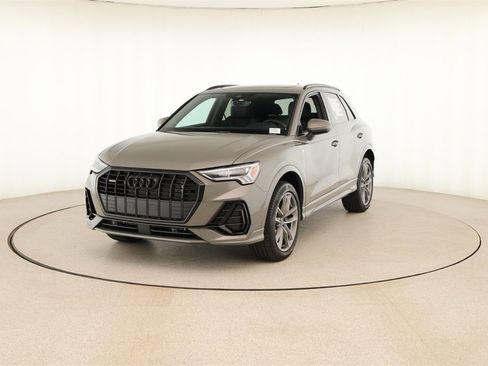 New 2025 Audi Q3 2.0T Premium image 12