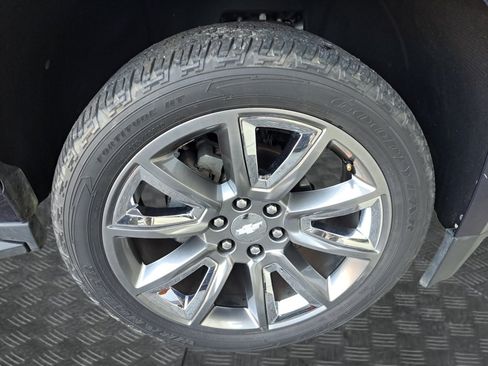 Used 2018 Chevrolet Tahoe LT AWD/4WD image 17