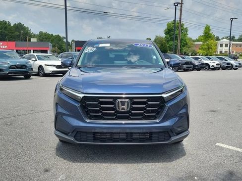 Certified 2023 Honda CR-V LX image 2