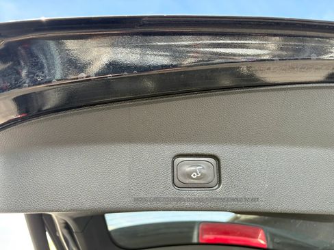 Used 2018 Ford Explorer Sport w/ Equipment Group 401A image 11