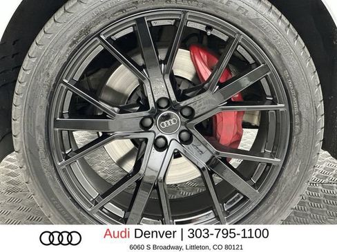 Used 2019 Audi Q8 Premium Plus w/ Premium Plus AWD/4WD image 10