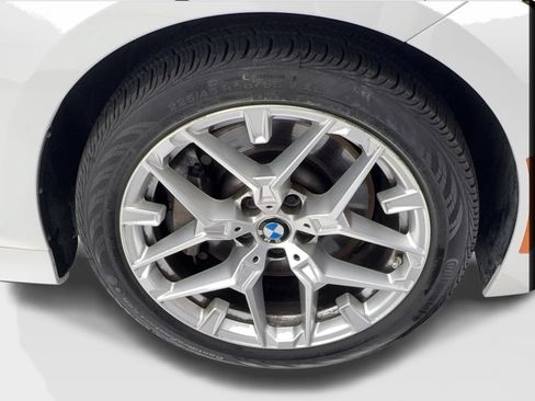 Used 2025 BMW 330i Sedan RWD image 14