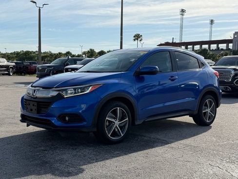 Used 2021 Honda HR-V EX-L image 9
