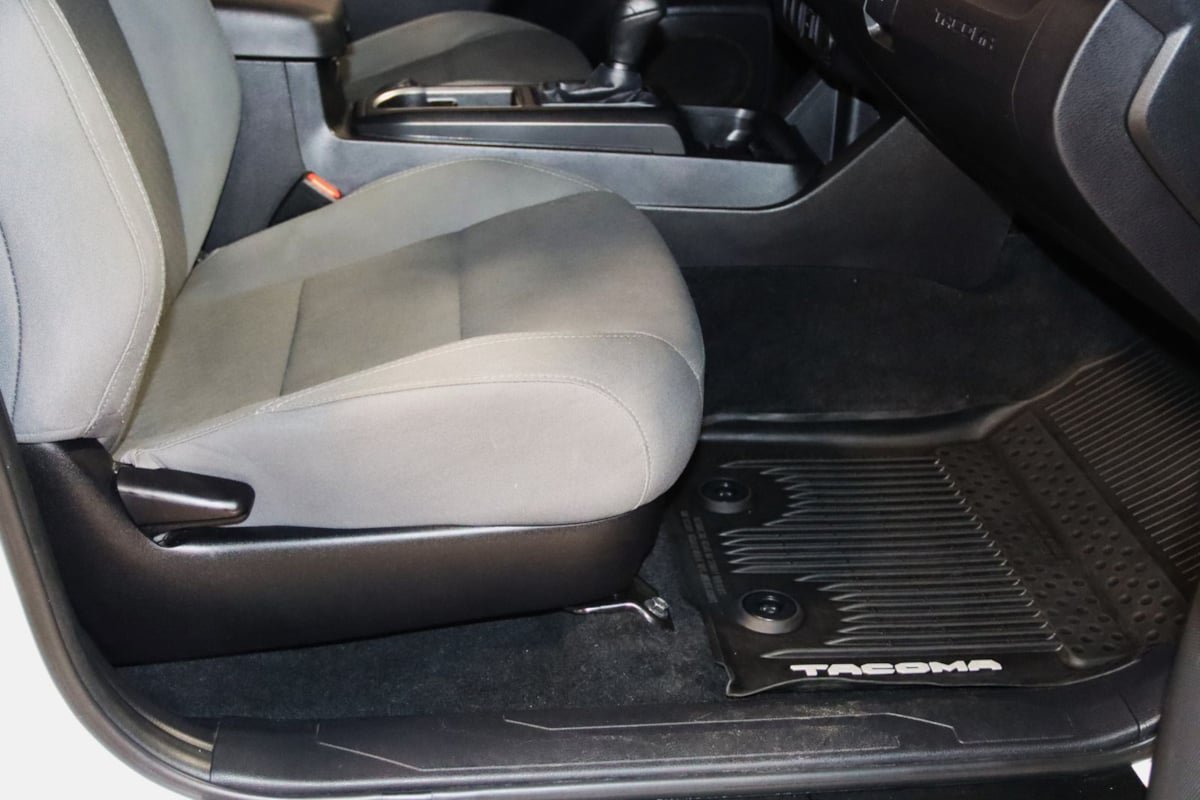 Used 2020 Toyota Tacoma SR AWD/4WD image 53