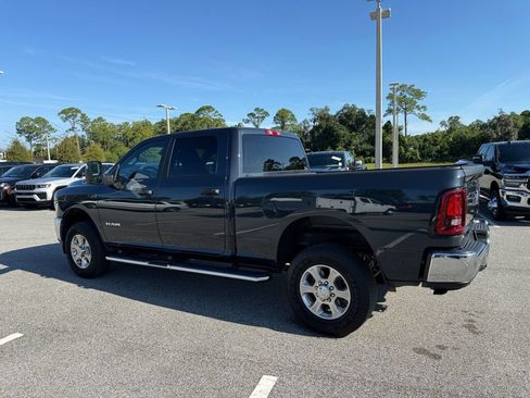 Used 2026 RAM 2500 Big Horn AWD/4WD image 5