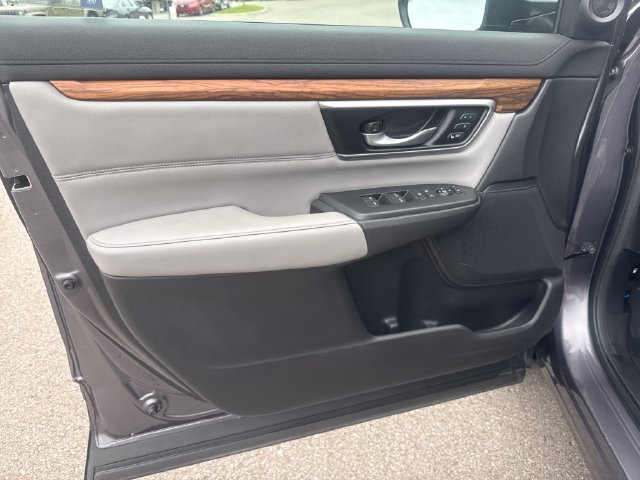 Used 2017 Honda CR-V EX-L image 10