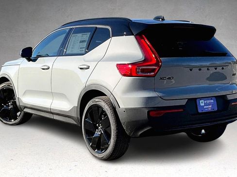 New 2026 Volvo XC40 B5 Ultra w/ Climate Package AWD/4WD image 3