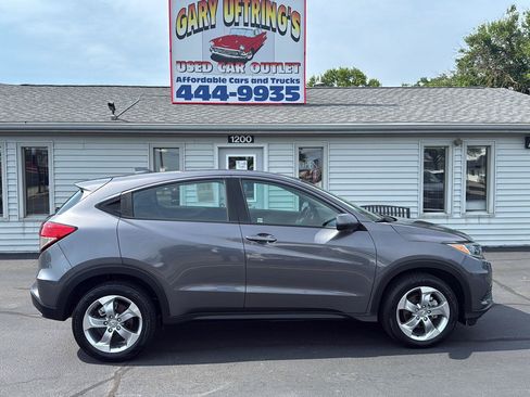 Used 2021 Honda HR-V LX image 8