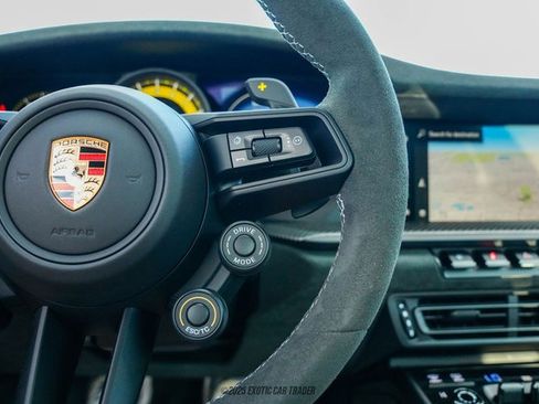 Used 2025 Porsche 911 GT3 RS image 33