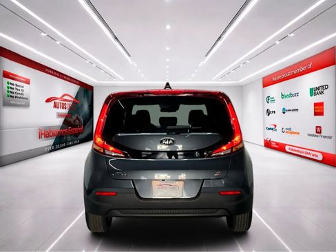 Used 2020 Kia Soul S FWD image 7
