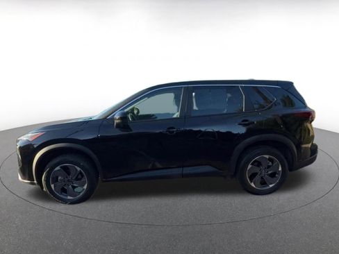 Used 2025 Nissan Rogue SV image 9