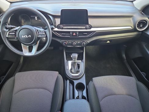 Used 2023 Kia Forte LXS FWD image 9