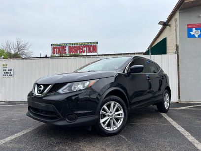 Used 2017 Nissan Rogue Sport S w/ S Appearance Package
