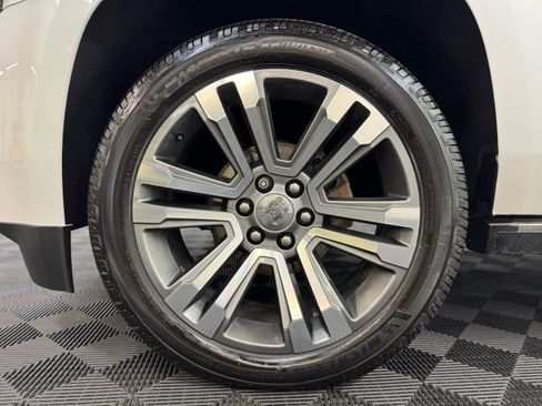 Used 2018 GMC Yukon XL Denali image 8