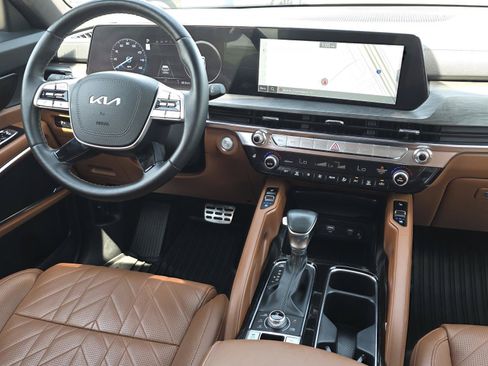 Used 2025 Kia Telluride SX Prestige X-Pro AWD/4WD image 9