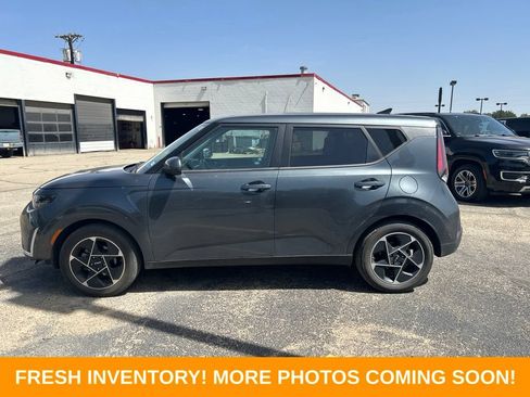 Used 2024 Kia Soul EX FWD image 5