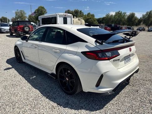 Used 2025 Honda Civic Type R image 2