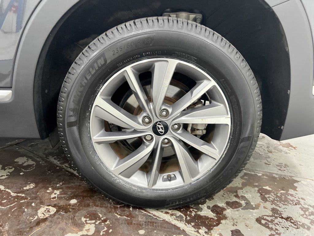 Used 2020 Hyundai Santa Fe SEL w/ Convenience Package AWD/4WD image 26