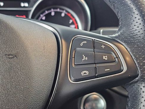 Used 2020 Mercedes-Benz GLA 250 image 28