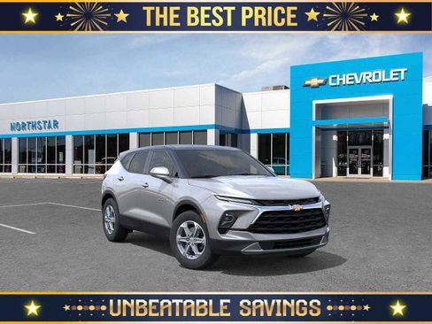 New 2026 Chevrolet Blazer LT AWD/4WD image 1
