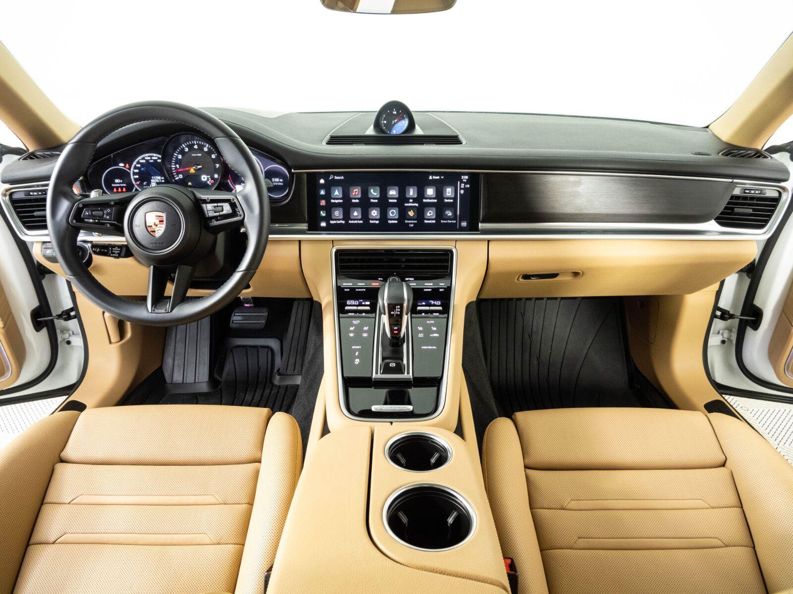 Used 2023 Porsche Panamera Platinum Edition RWD image 18