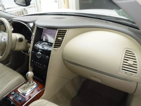 Used 2012 INFINITI FX35 AWD w/ Premium Pkg image 28